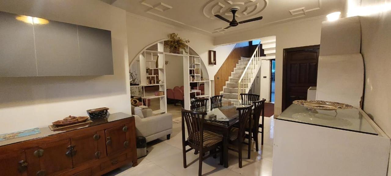 Hotel Alinda House Naukuchiatal By The Ghaur à Bhīm Tāl Extérieur photo