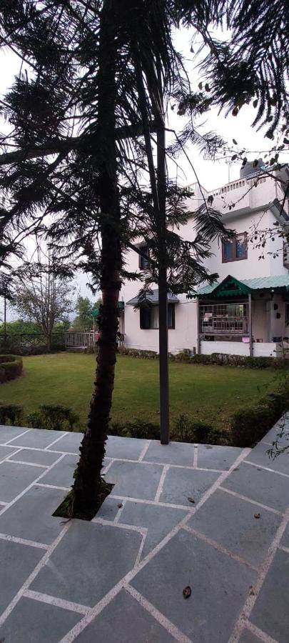 Hotel Alinda House Naukuchiatal By The Ghaur à Bhīm Tāl Extérieur photo